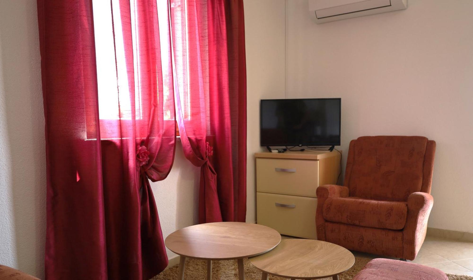 Apartment Zita With 1 Bedroom In Relaxing Surroundings Near Umag Eksteriør bilde