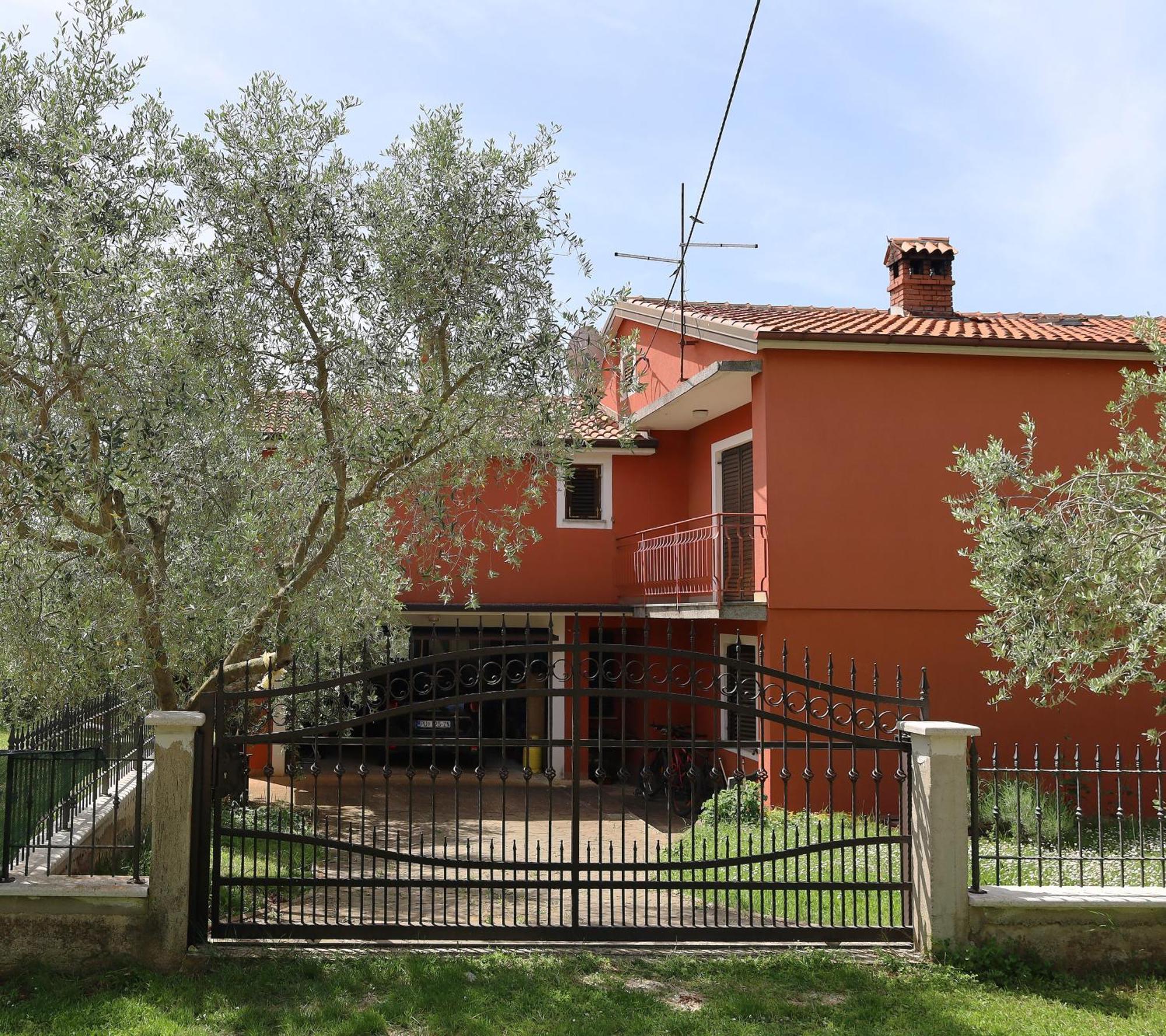 Apartment Zita With 1 Bedroom In Relaxing Surroundings Near Umag Eksteriør bilde
