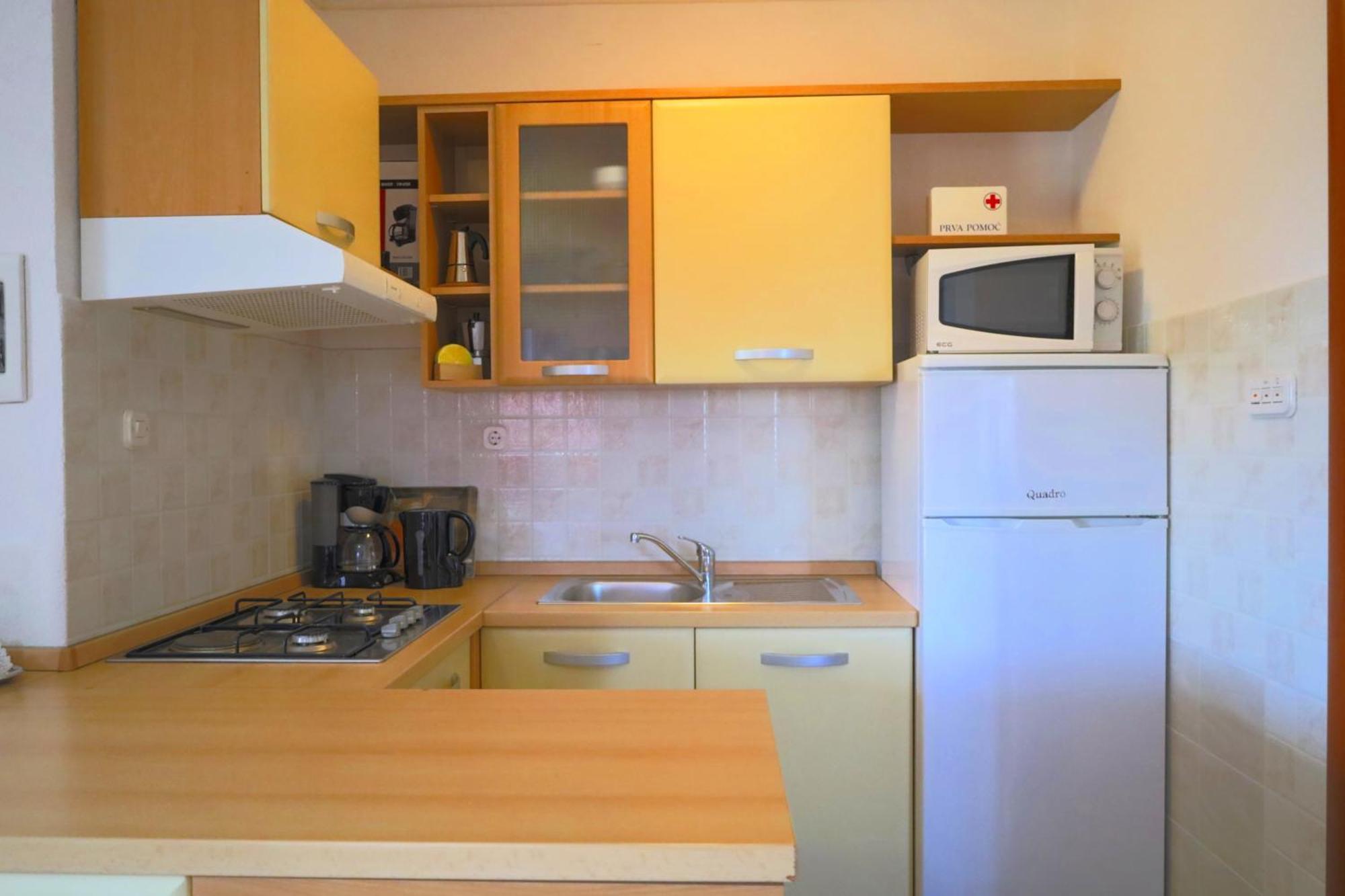 Apartment Zita With 1 Bedroom In Relaxing Surroundings Near Umag Eksteriør bilde